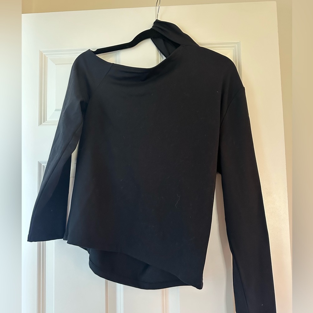 Abercrombie & Fitch Basic Cut out Black Women's Top